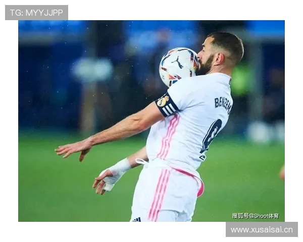 戴维斯国家队近期表现稳健，攻防两端持续提升